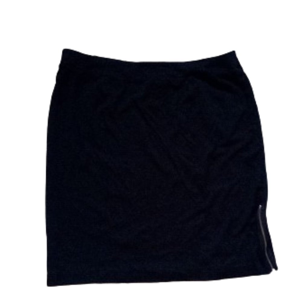 ---  Black Jersey Skirt Size 16